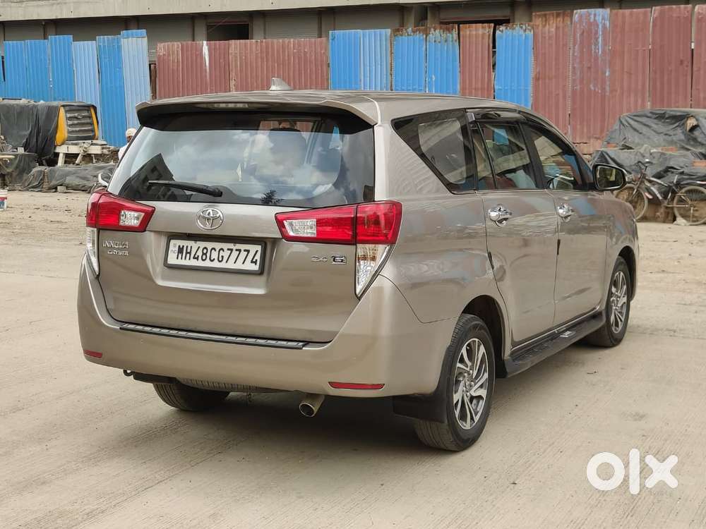 Toyota Innova Crysta [2020-ongoing] 2.4 Gx 8 Str, 2022, Diesel