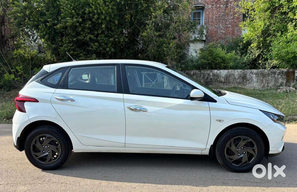 Hyundai I20 Magna 1.2 Mt, 2022, Petrol