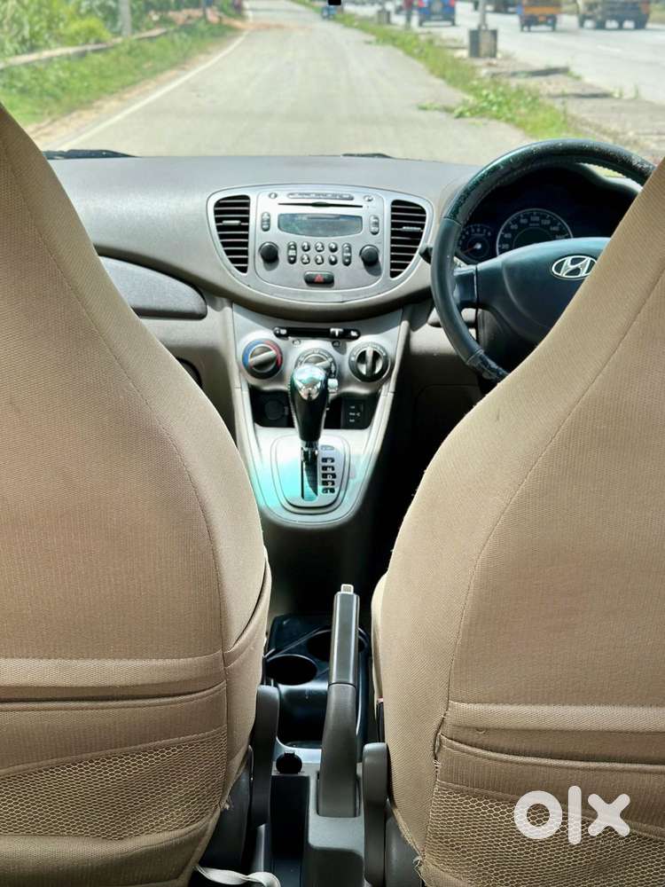 Hyundai I10 Sportz At, 2010, Petrol