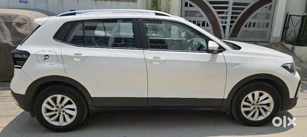 Volkswagen Taigun 2021 Petrol 27500 Km Driven