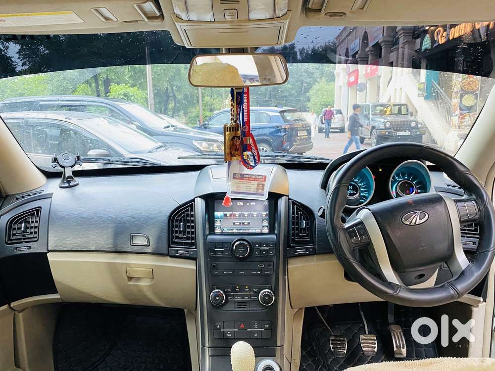 Mahindra Xuv500 2.2 W10, 2015, Diesel