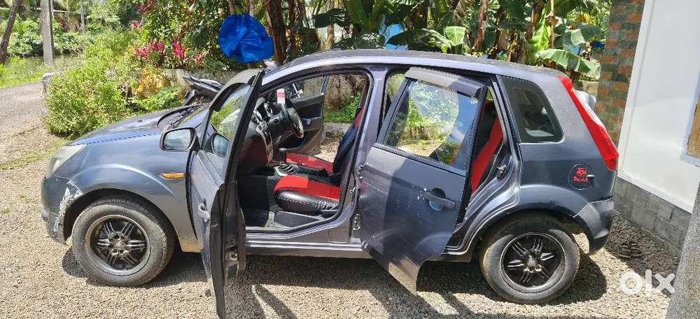 Ford Figo 2012 Diesel Well Maintained Allowy Wheel . New Battery