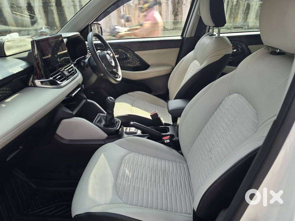 Maruti Suzuki Victoris Zxi Plus (o) Petrol Manual, 2025, Petrol