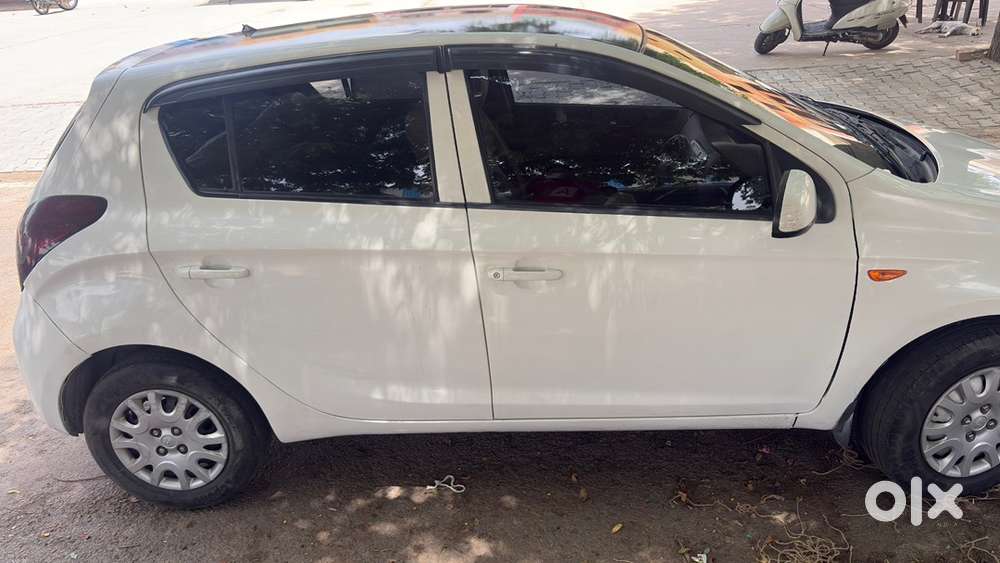 Hyundai Car 2012 Km Driven