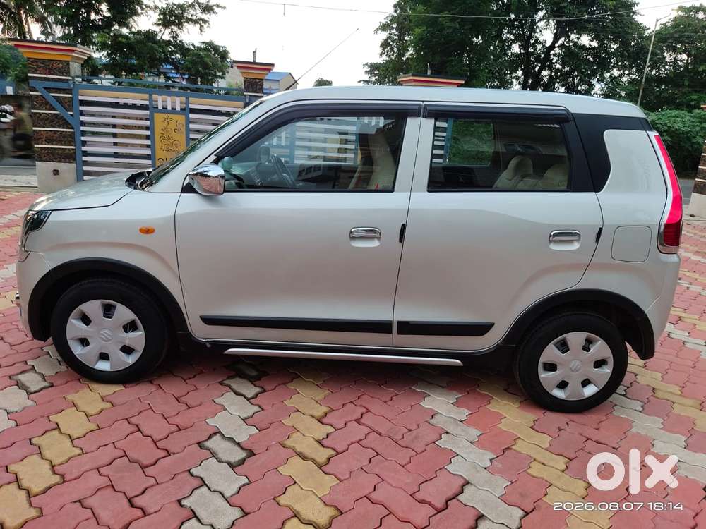 Maruti Suzuki Wagon R 1.0 Vxi Cng, 2022, Cng & Hybrids