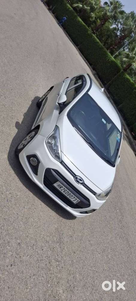 Hyundai Grand I10 1.2 Kappa Sportz Option, 2017, Cng & Hybrids
