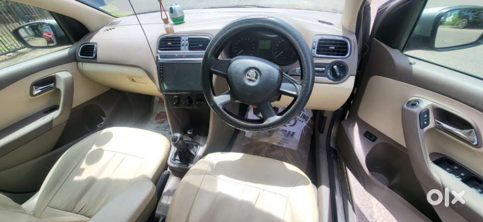 Skoda Rapid 1.6 Mpi Ambition, 2013, Petrol