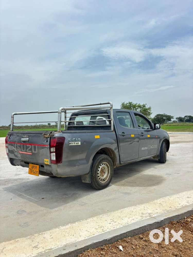 Isuzu Dmax Scab 2017