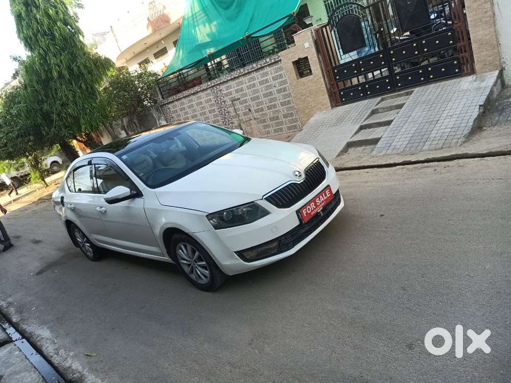 Skoda Octavia 2013-2017 Style Plus 1.8 Tsi At, 2016, Petrol