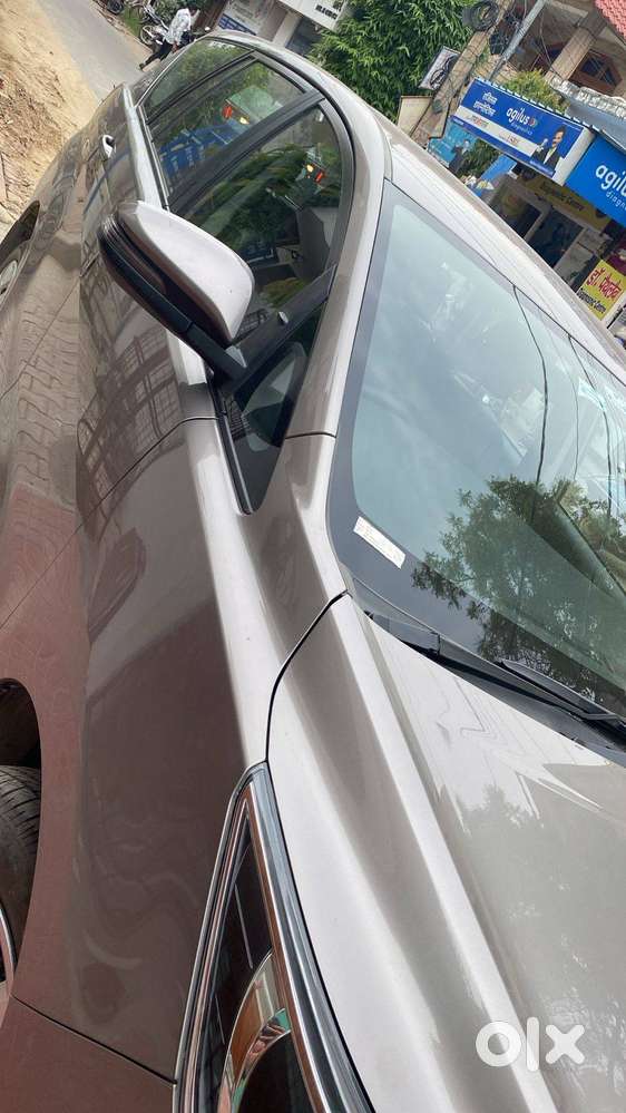 Toyota Innova Hycross 2025 Diesel 23450 Km Driven