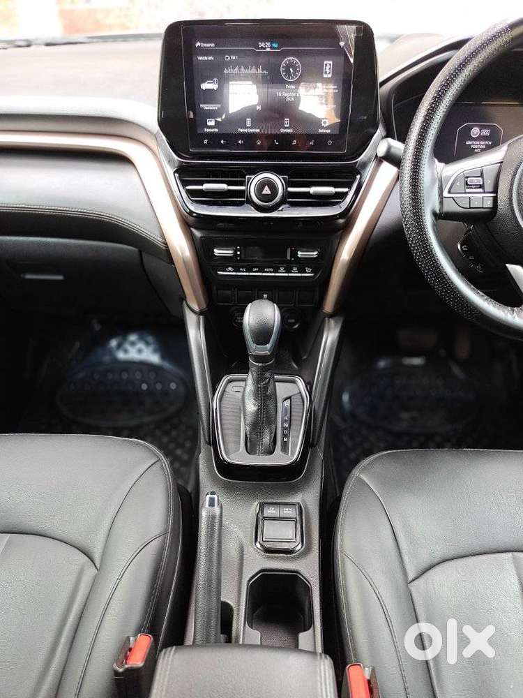 Maruti Suzuki Grand Vitara 1.5 Zeta Plus Intelligent Hybrid Ecvt, 20..