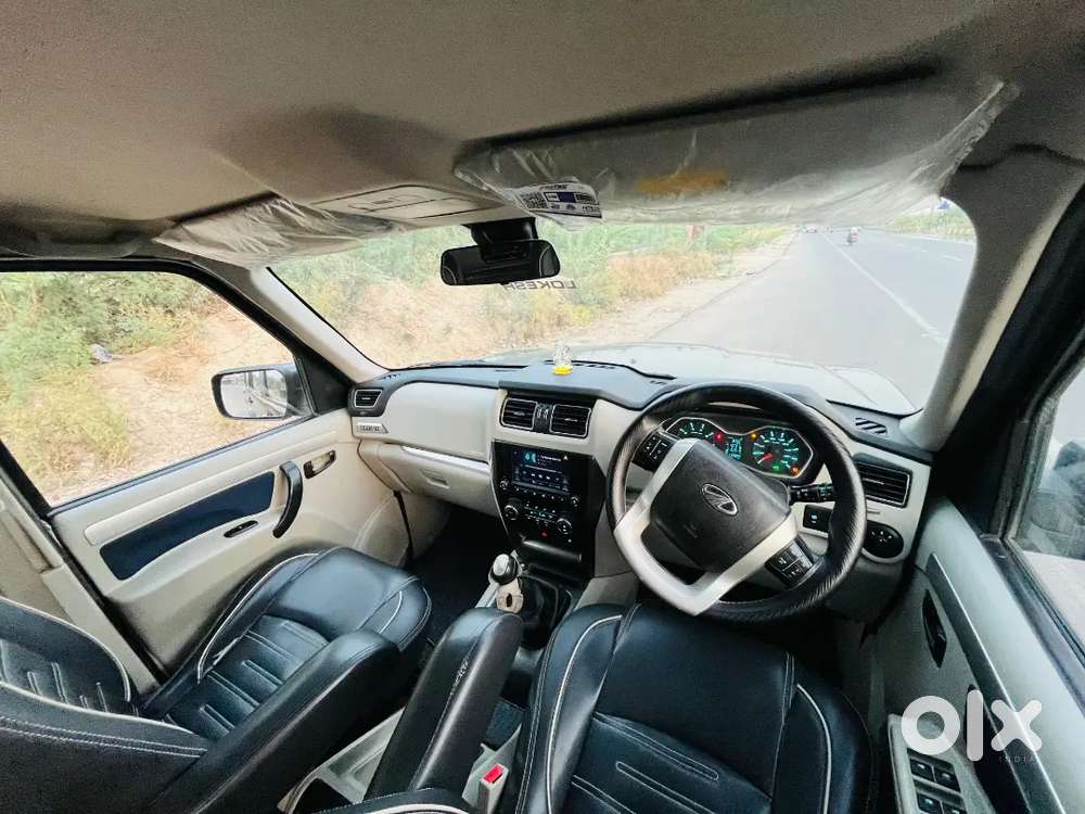 Scorpio S11