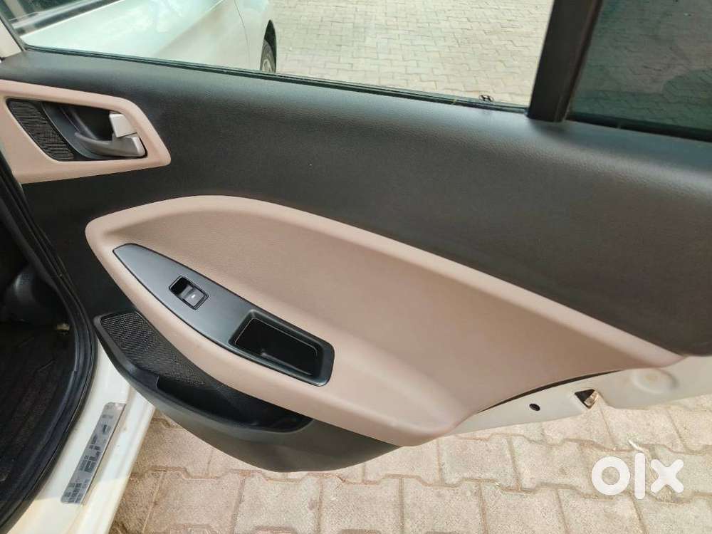 Hyundai Elite I20 Sportz 1.2, 2015, Petrol