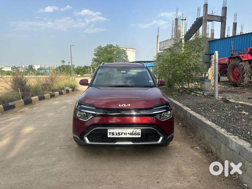 Kia Carens G1 4.6mt Luxury Plus 7, 2022, Petrol