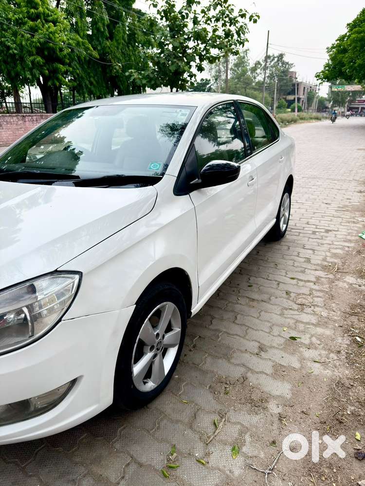 Skoda Rapid Diesel 2016