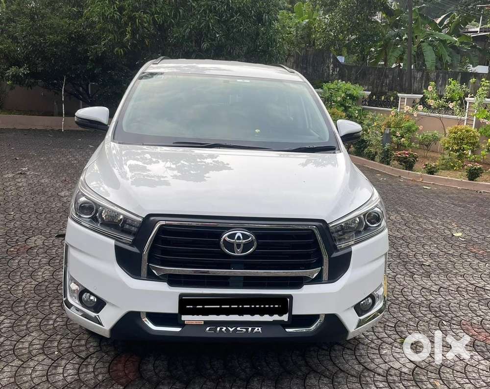 Toyota Innova Crysta Diesel 2024