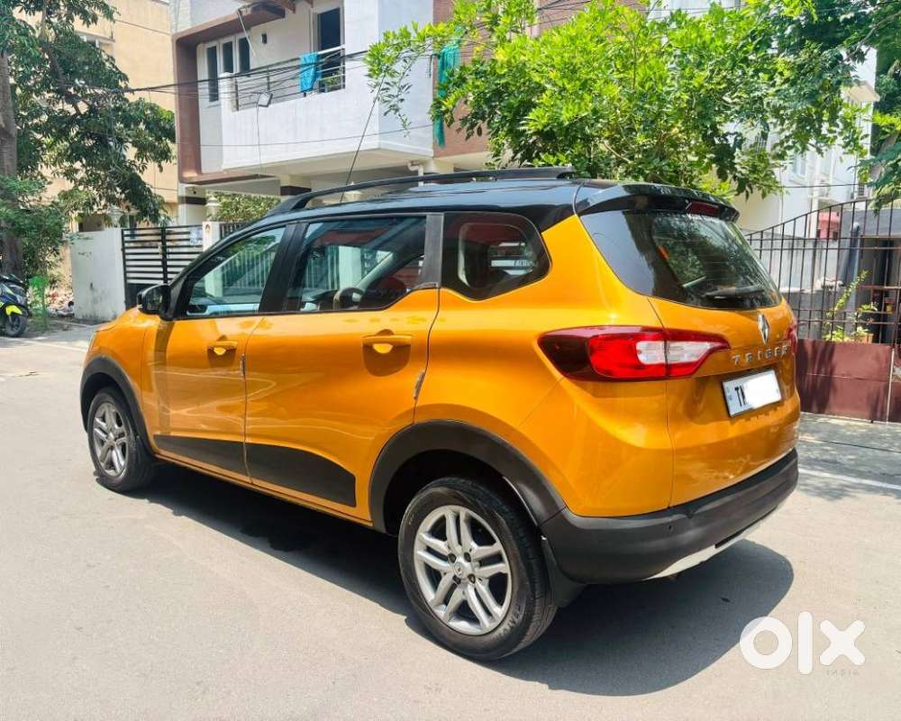 Renault Triber Rxz, 2022, Petrol