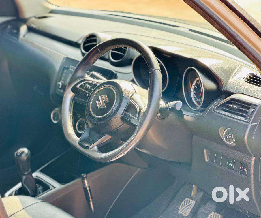 Maruti Suzuki Swift Vvt Zxi, 2019, Petrol