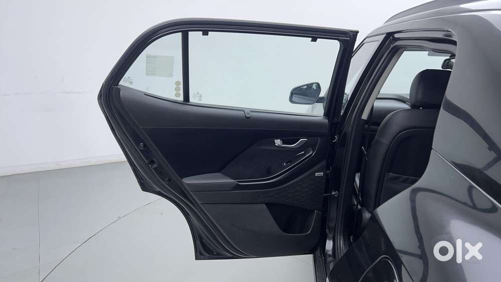 Hyundai Creta Sx (o) 1.5 Petrol Cvt Knight, 2022, Petrol