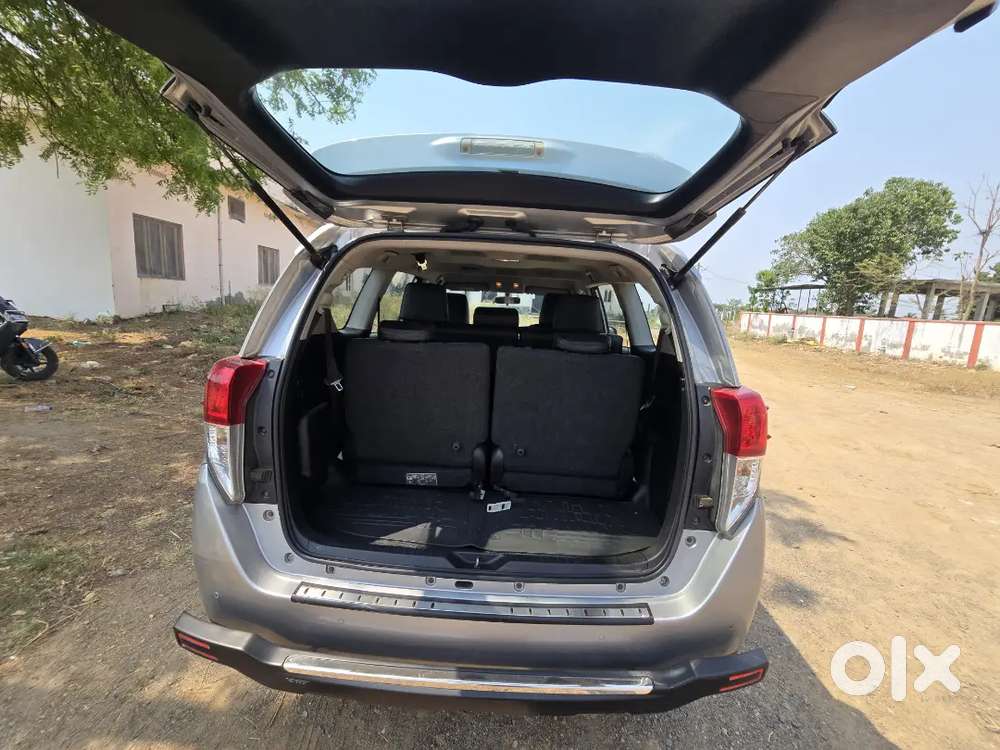 Innova Crysta Gx At Diesel Bs6