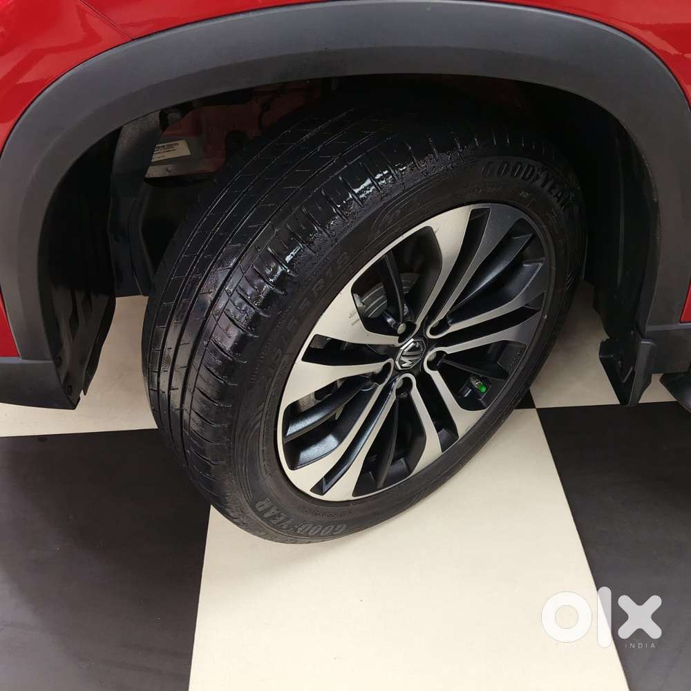Mg Hector Plus Sharp Pro 1.5 Turbo Petrol Cvt 7 Str, 2022, Petrol