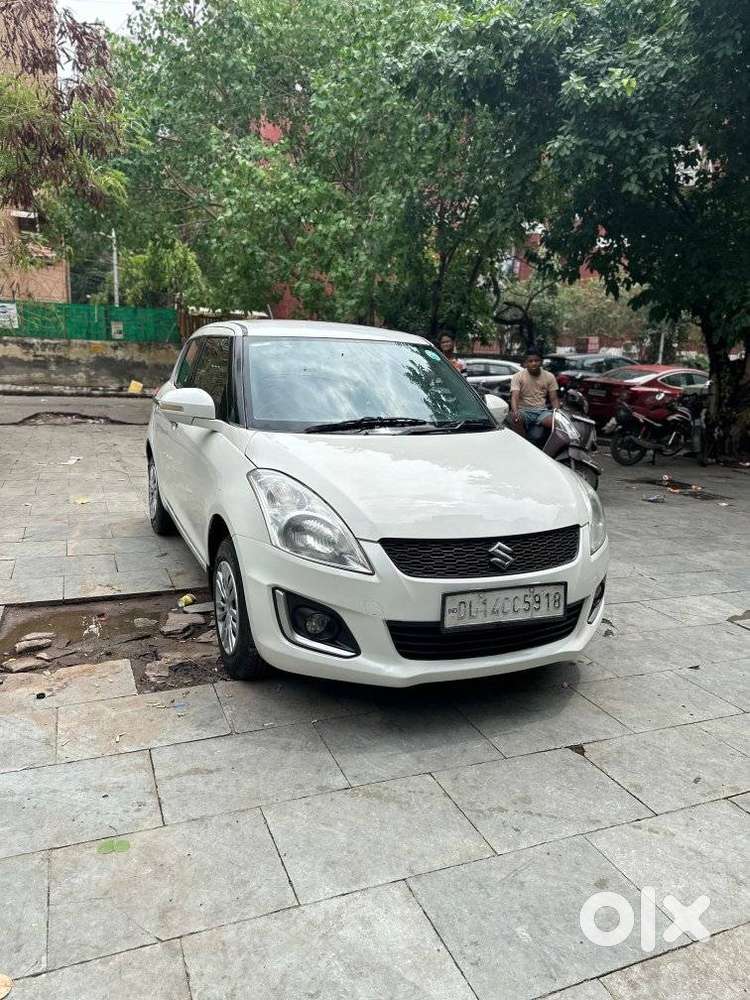 Maruti Suzuki Swift Vxi + Manual, 2016, Petrol