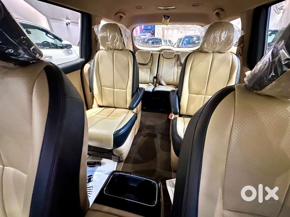 Kia Carnival Premium, 2021, Diesel
