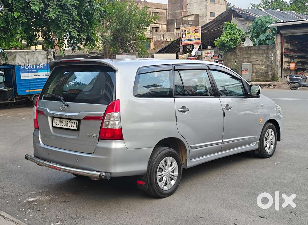 Toyota Innova 2.5 G (diesel) 8 Seater, 2016, Diesel