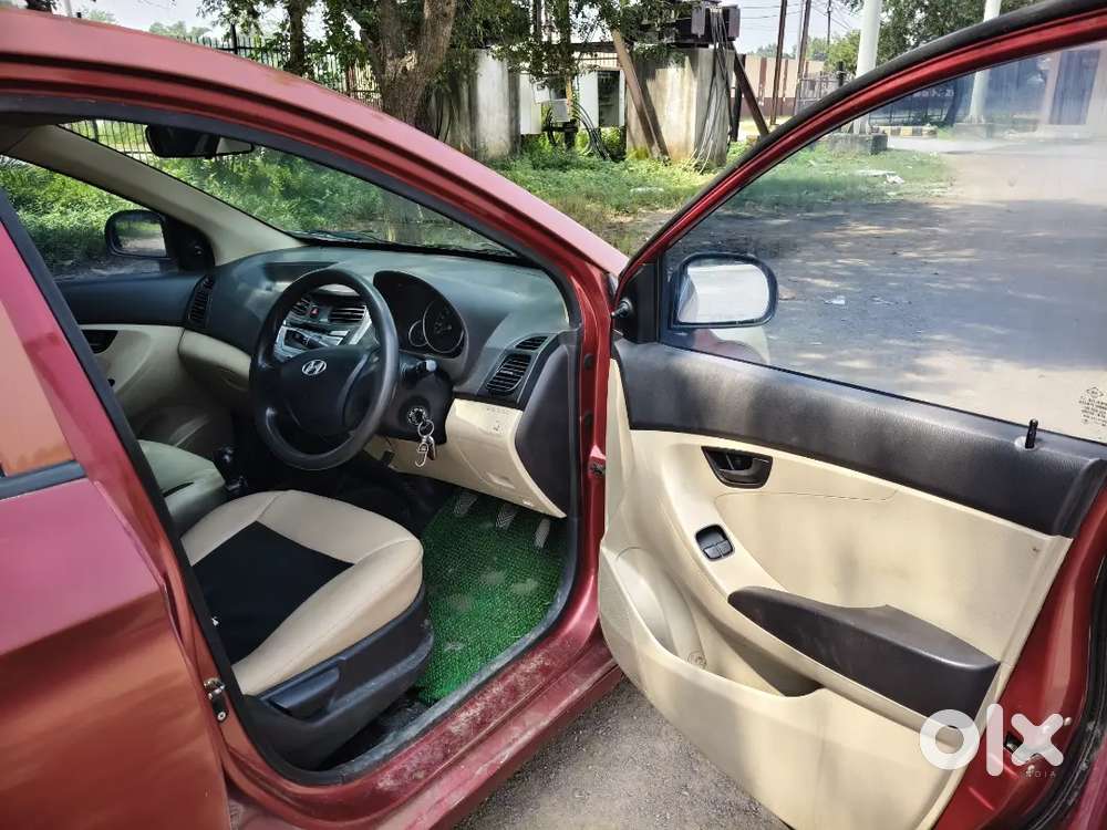 Hyundai Eon Magna+ 2011 Car