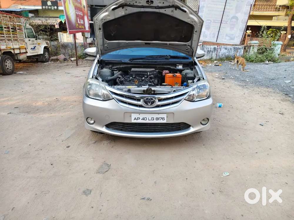 2013 Model 
Petrol & Cng
67000 Original Reading 
No Complaints