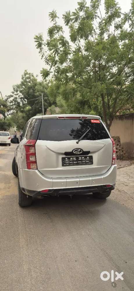Mahindra Xuv500 2015 Diesel /cruise Control Working/ Silent Engine