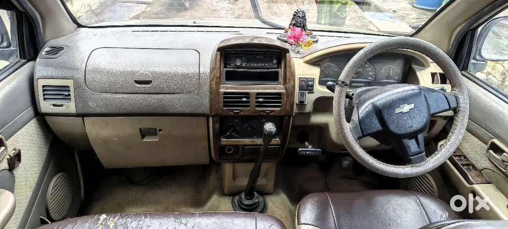 Chevrolet Tavera 10 Seater 2012 Model