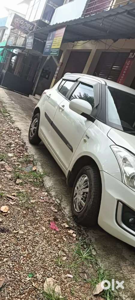 Maruti Suzuki Swift 2015