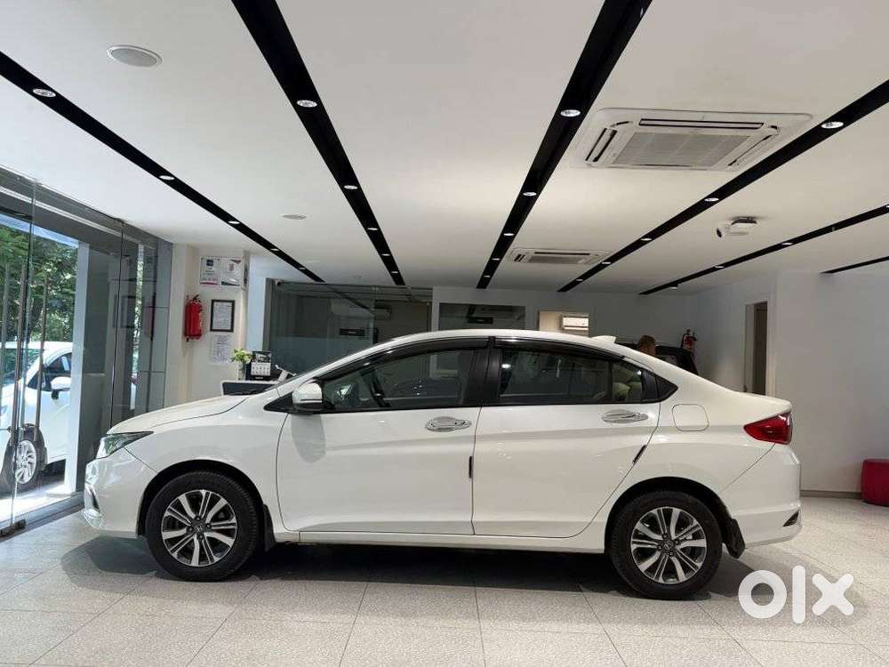 Honda City 1.5 V 5th Gen I-vtec Mt, 2021, Petrol
