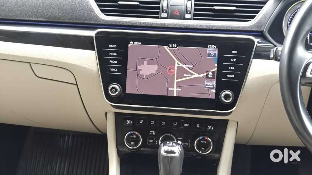 Skoda Superb 2.0 Tsi At L&k, 2018, Petrol