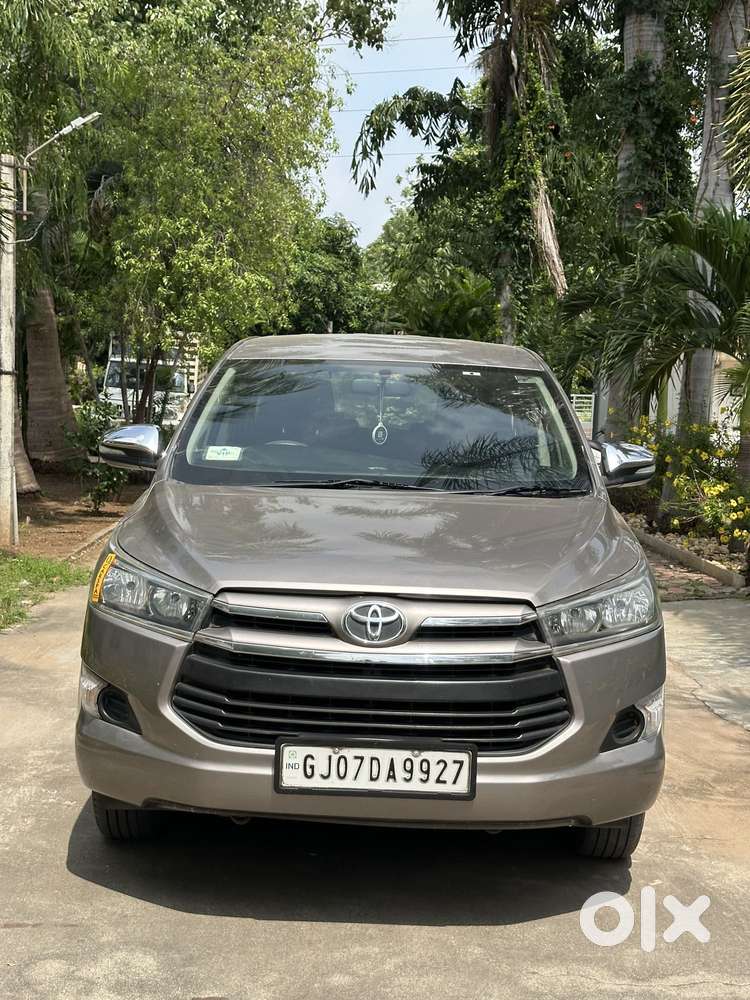 Toyota Innova Crysta 2.4 Gx Mt, 2016, Diesel