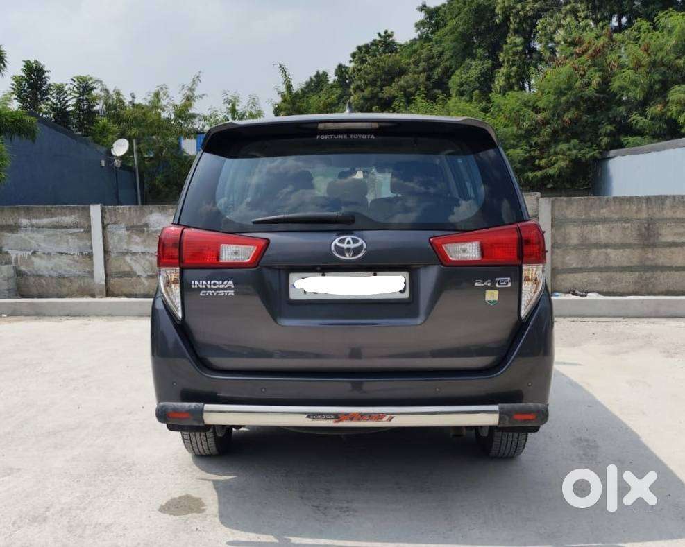 Toyota Innova Crysta 2.4 G Mt 8s, 2022, Diesel