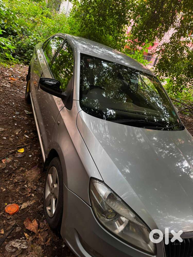 Skoda Rapid 2015 Petrol 85000 Km Driven
