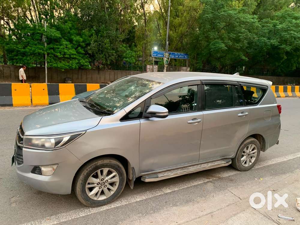 Toyota Innova Crysta 2.7 Gx Mt, 2016, Cng & Hybrids