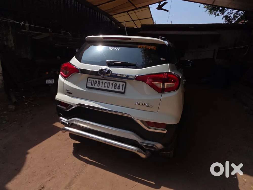 Mahindra/xuv300/w8