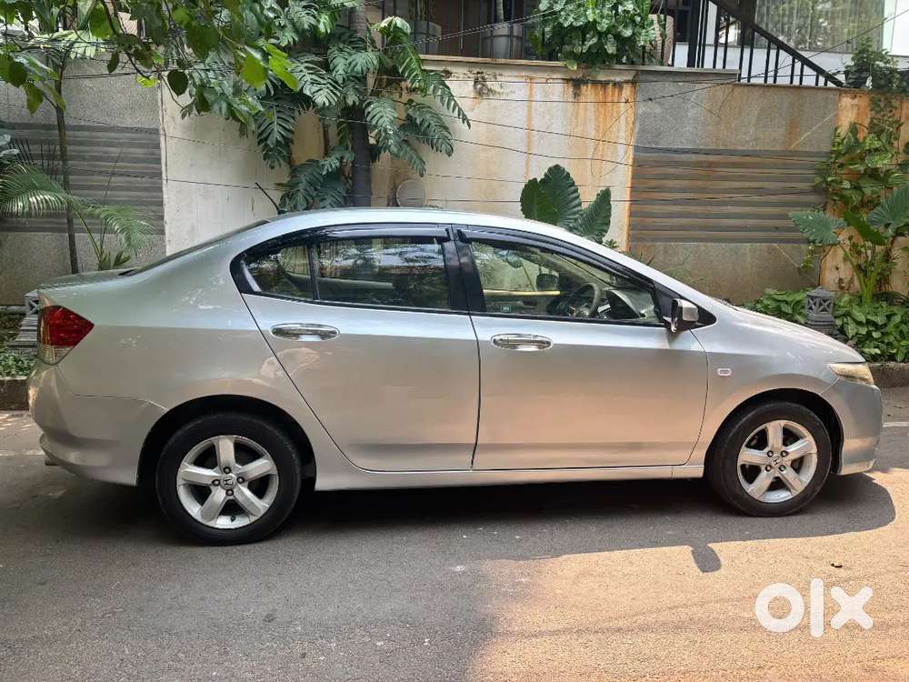 Honda City At 2011
