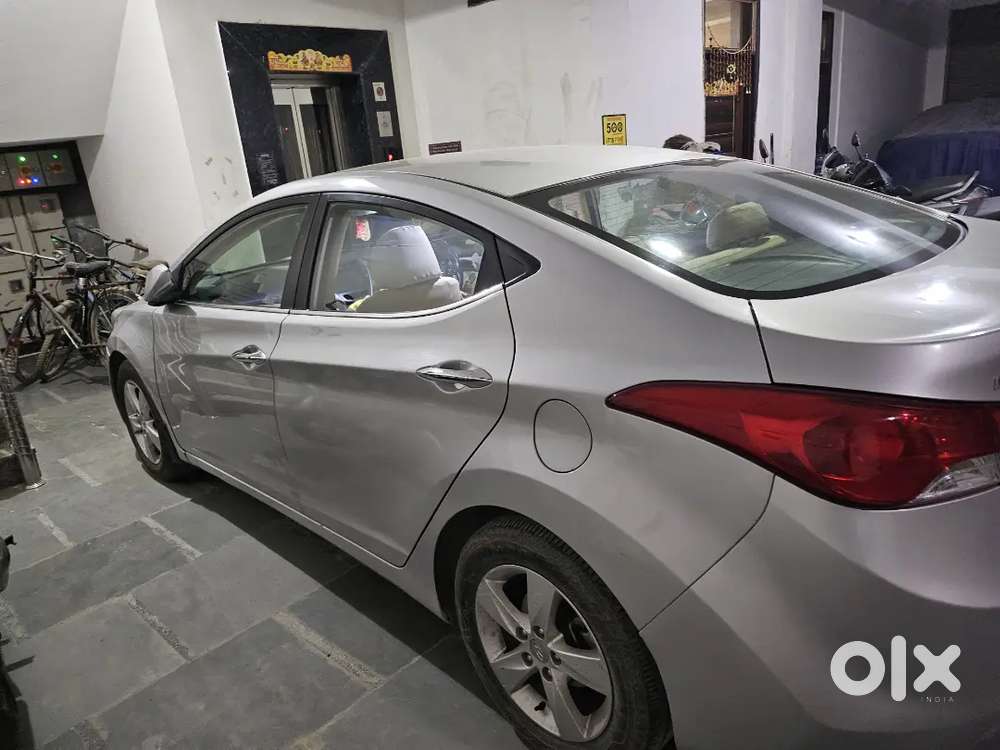 Hyundai Elantra 2015 Cng & Hybrids 79000 Km Driven