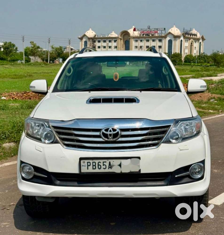 Toyota Fortuner 3.0 4x2 Automatic, 2015, Diesel