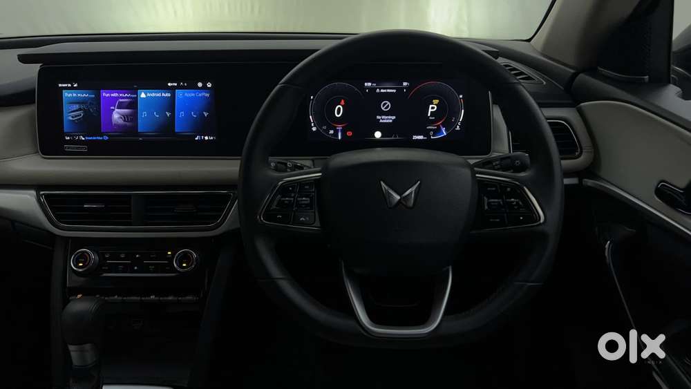 Mahindra Xuv700 2.2 Ax 7 Diesel At Luxury Pack Str, 2024, Diesel