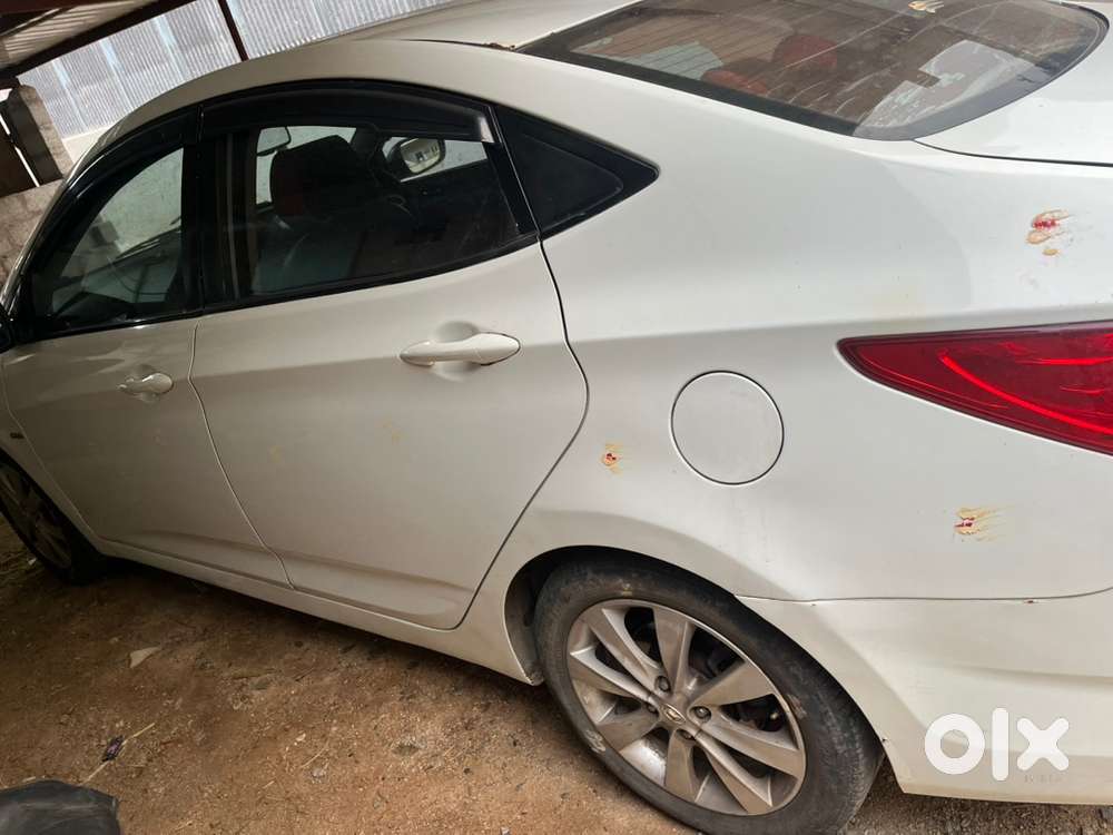 Hyundai Verna Diesel Manual 2011