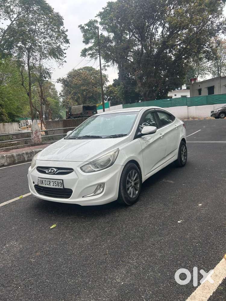 Hyundai Fluidic Verna 1.6 Vtvt Sx, 2014, Petrol
