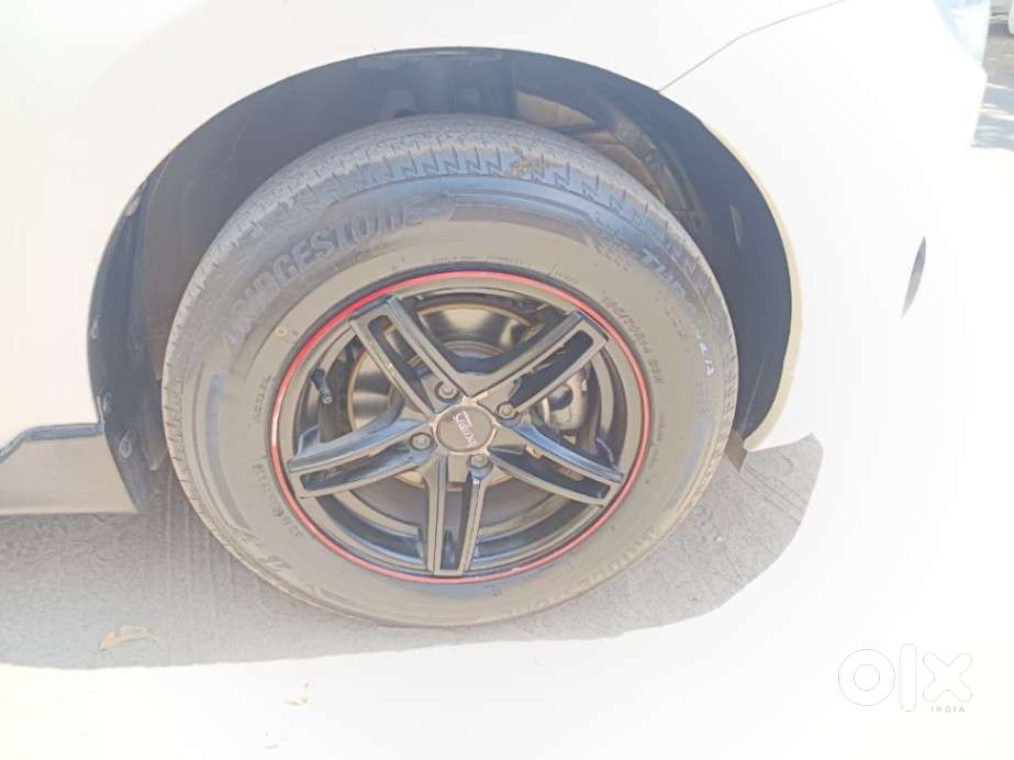 Maruti Suzuki Swift Vvt Lxi, 2021, Petrol