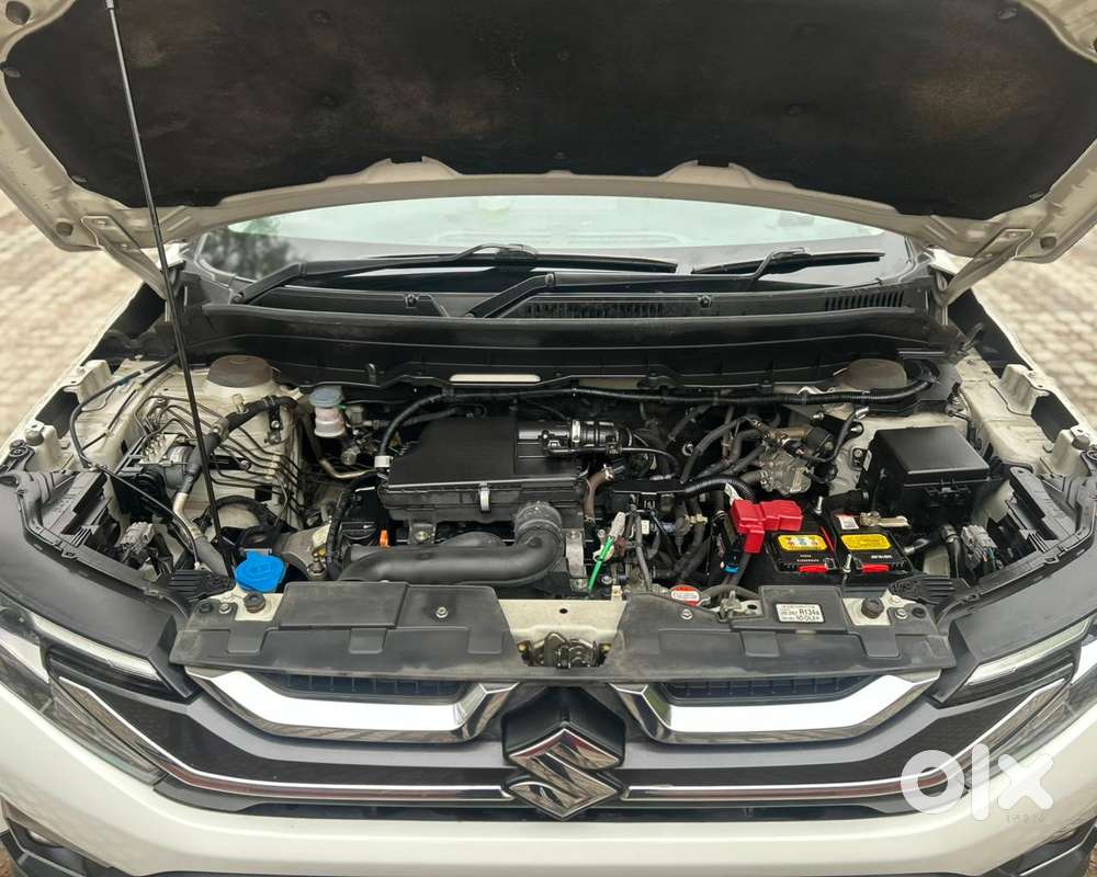 Maruti Suzuki Brezza 1.5 Lxi Cng, 2024, Cng & Hybrids