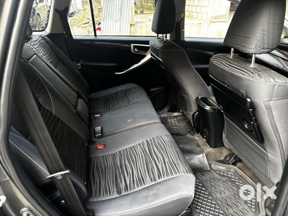 Toyota Innova Crysta 2.4 V, 2018, Diesel