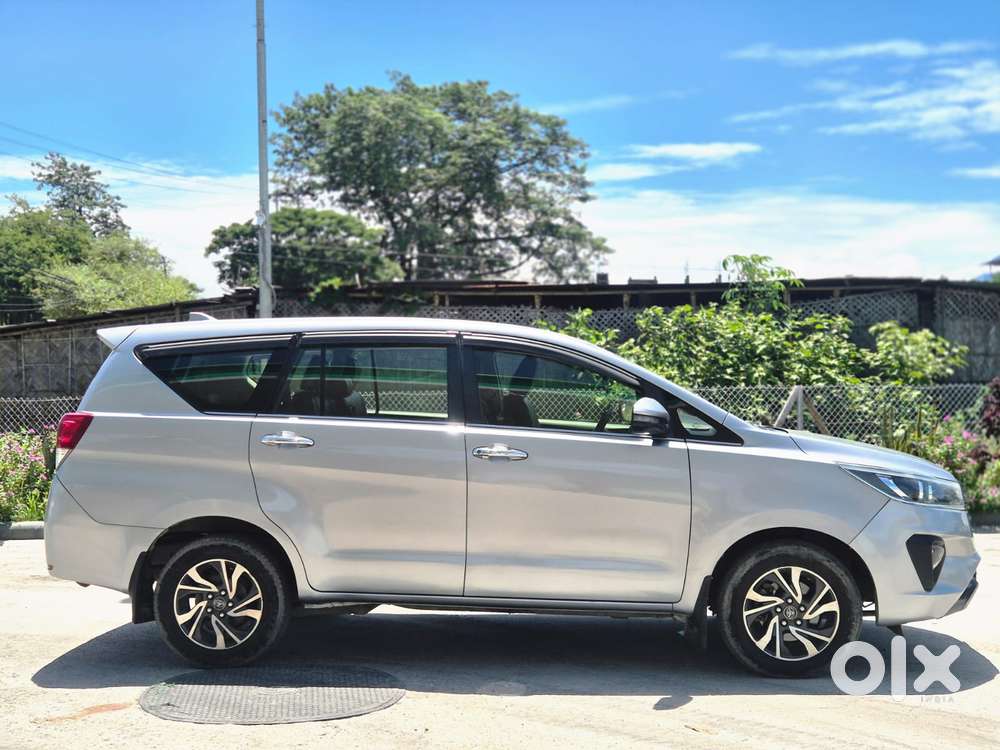 Toyota Innova Crysta 2.4 V, 2021
